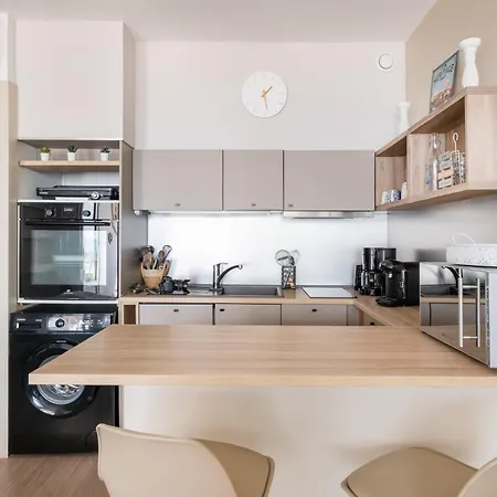 La Perle Du Grau : T1 Avec Exceptionnelle Vue * Le Grau-du-Roi